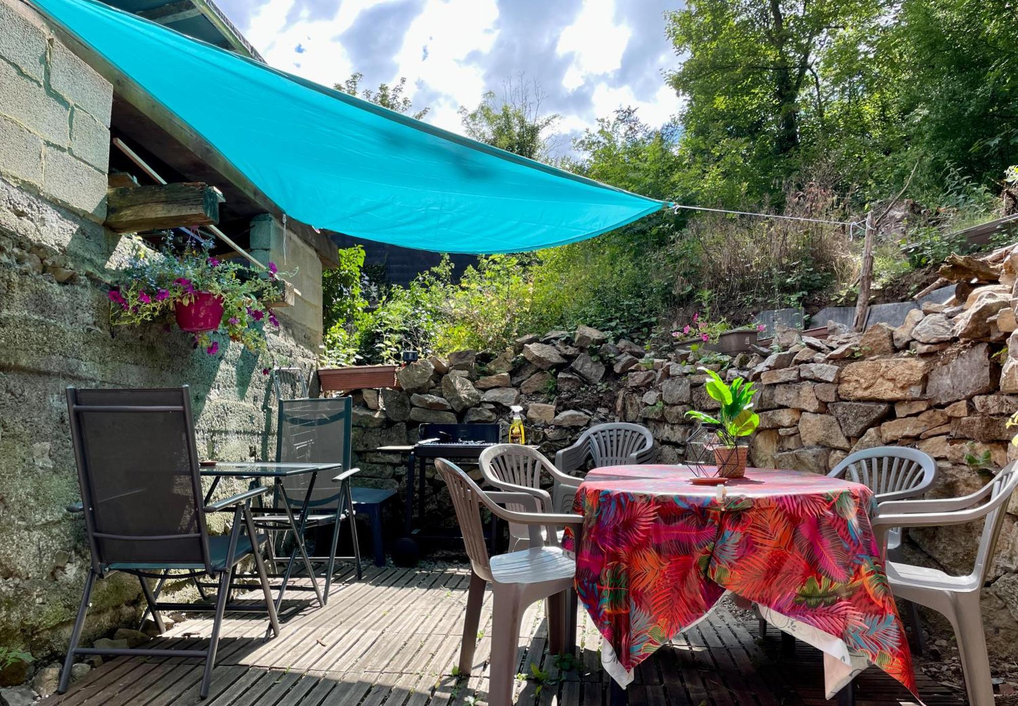 L'Arizona Dinant - Studio Montana - Barbecue, Free Parking, Dog Ok Екстериор снимка