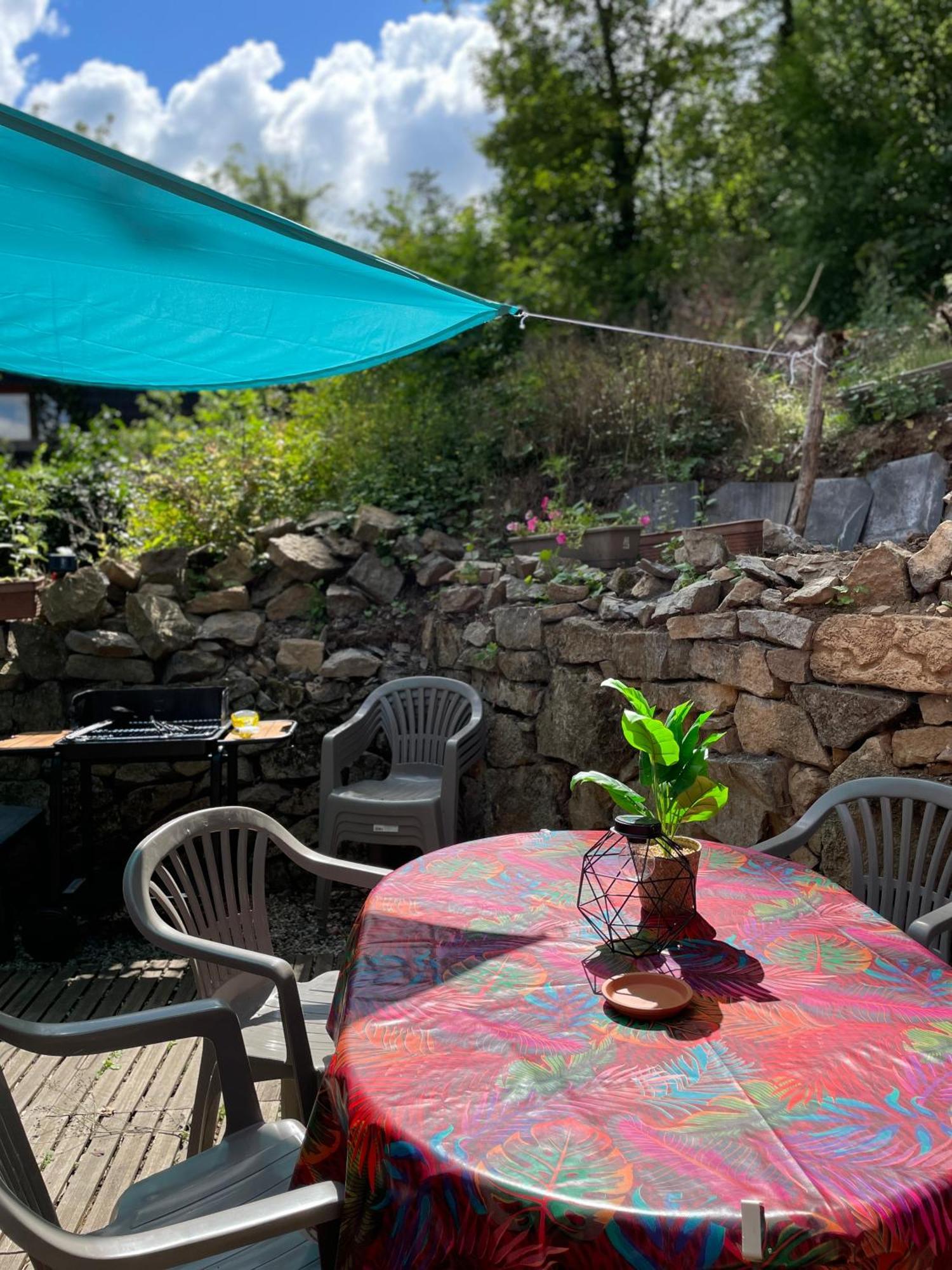 L'Arizona Dinant - Studio Montana - Barbecue, Free Parking, Dog Ok Екстериор снимка
